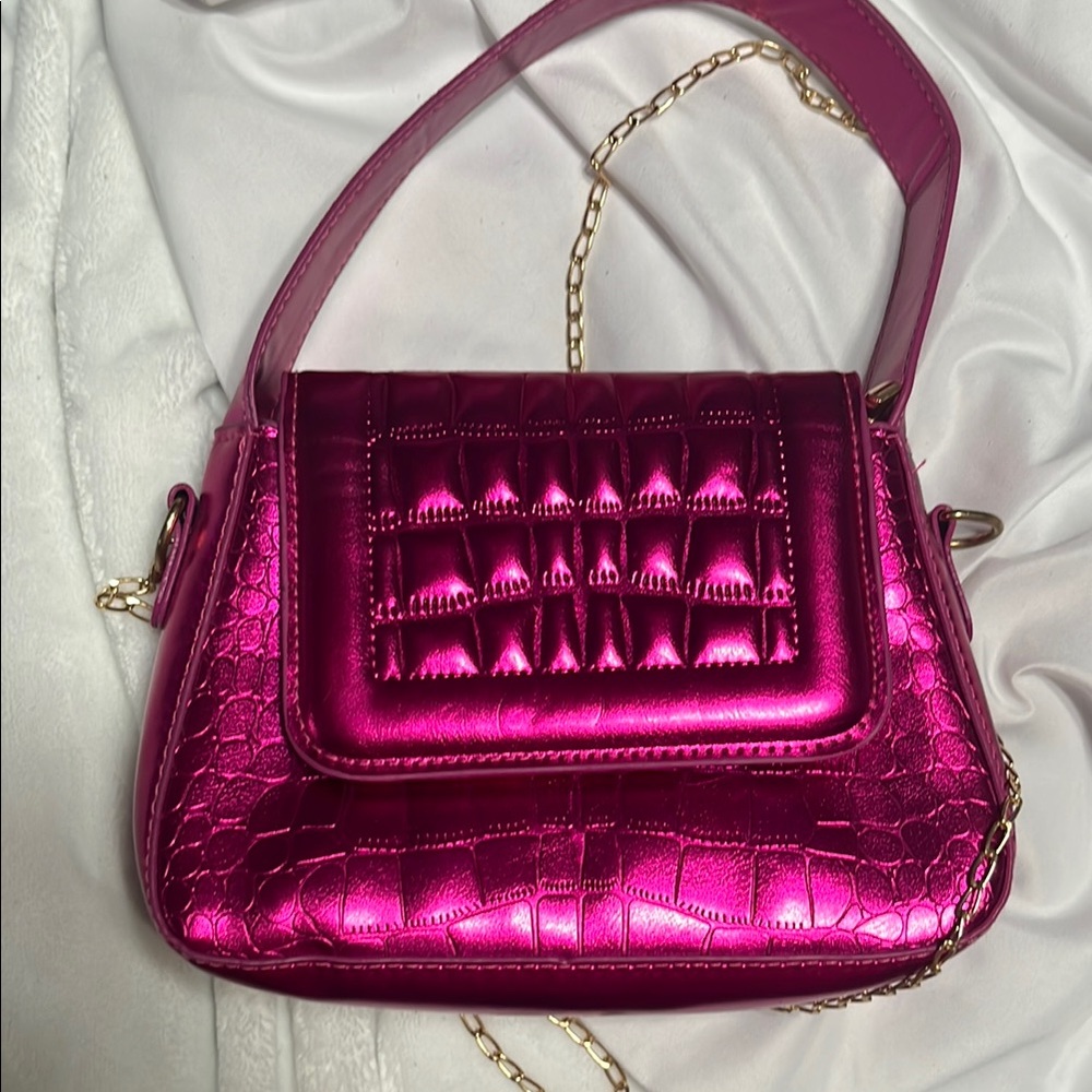 Metallic Pink Shoulder Bag, Gold metal chain